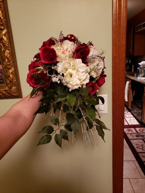 Question about saving money on centerpieces - 1