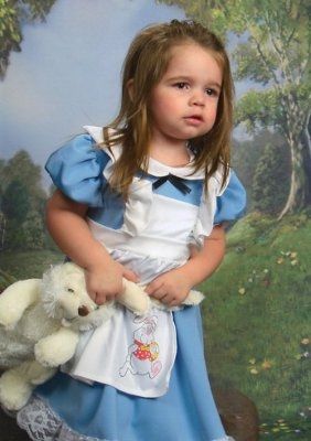 NWR: Halloween pics of by lil' one...