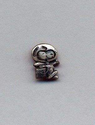 I'm getting a SILVER SNOOPY!!!- NWR