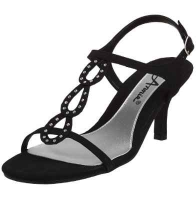 im on a mission......to find shoes