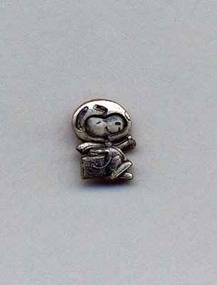 I'm getting a SILVER SNOOPY!!!- NWR