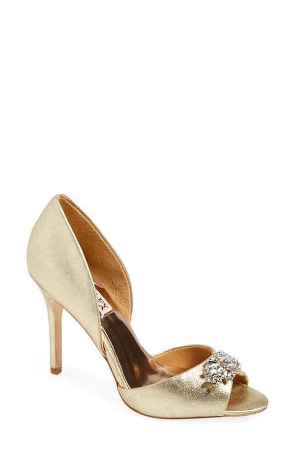 Show me your shoes ladies