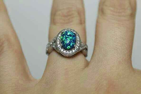 let's see your engagement ring!!