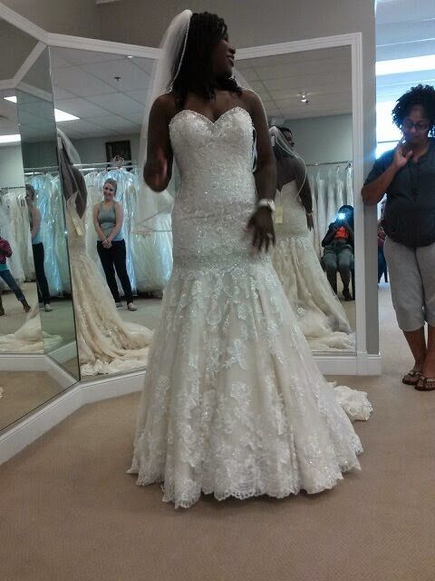 Let me see YOUR dresses ladies!