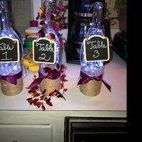 Who here is DIYing their centerpieces? - 1