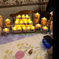 Who here is DIYing their centerpieces? - 3