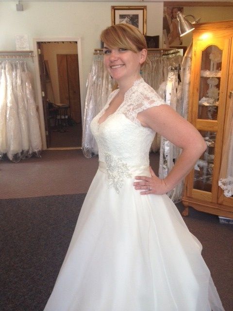 Show me those BALLGOWNS!