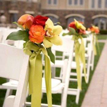 SHOW ME YOUR CEREMONY DECOR