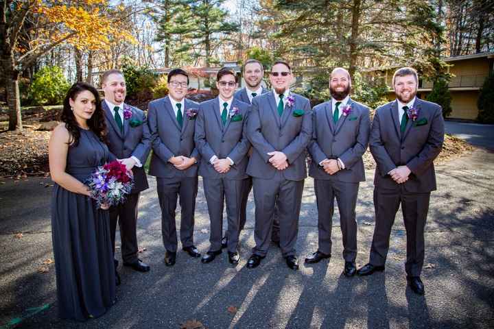 Groomsmen/woman with Groom