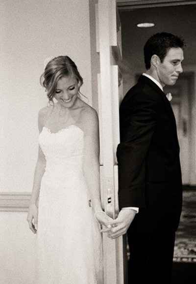 1st look pic: together but not