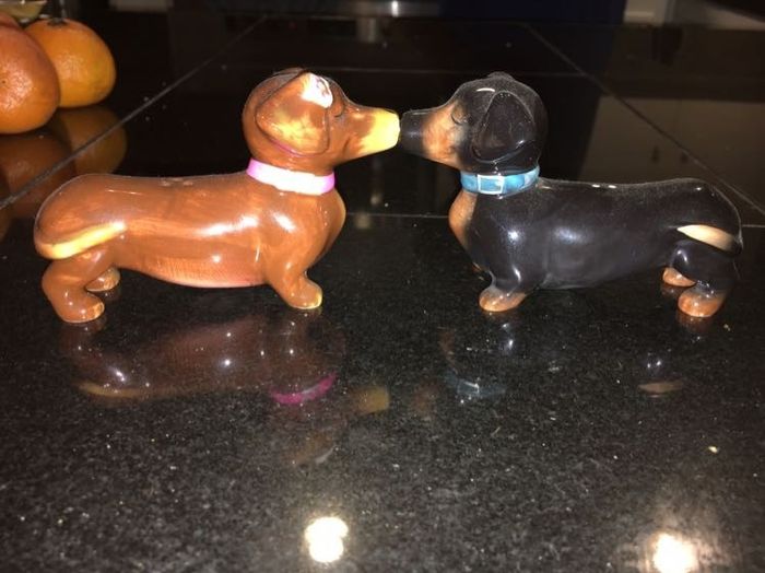 Cake toppers