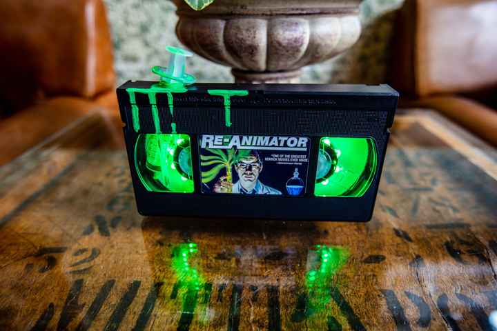 Non-pro bam 80s Wedding - 11