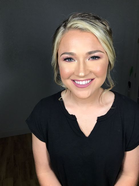 Can i see hair and makeup trials? - 1