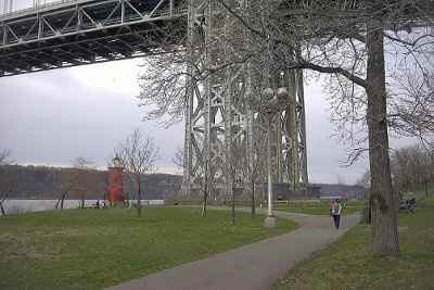 NYC wedding for less than $3,000.  Can it be done?  I need serious help