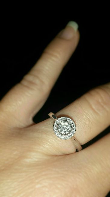 Twist on the ol' Ring Pics!