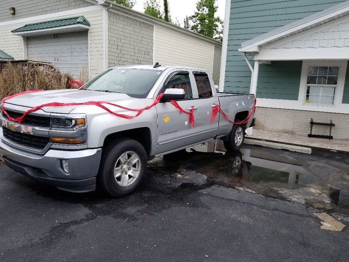 More Truck Decorations!!