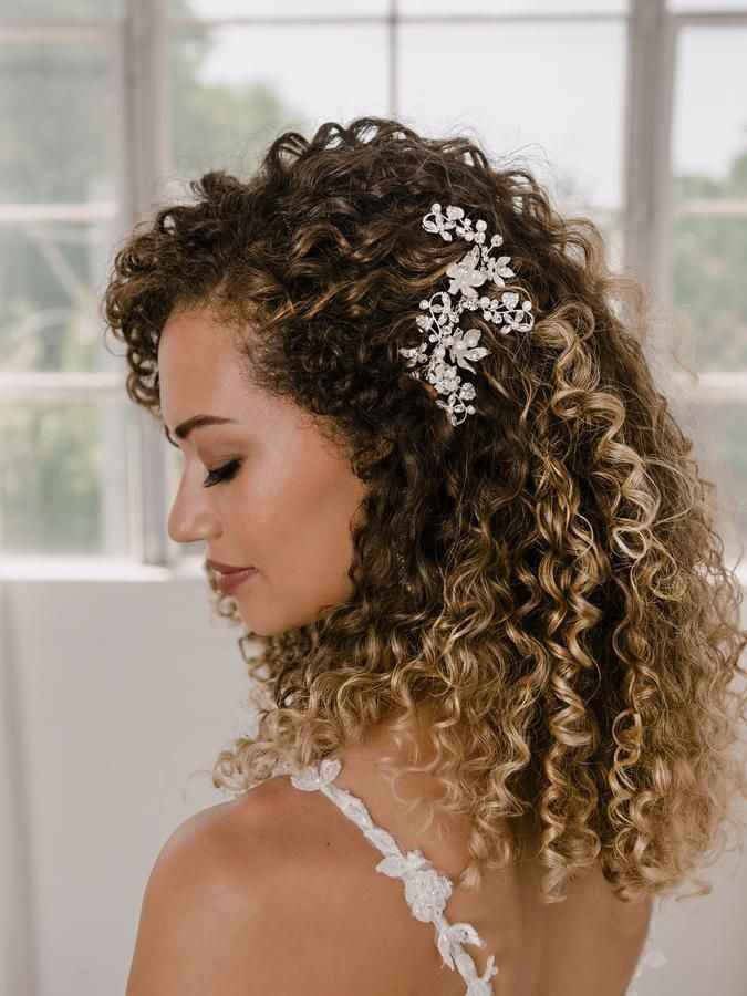 Destination Wedding Hair For Kinky/curly Bride - 3