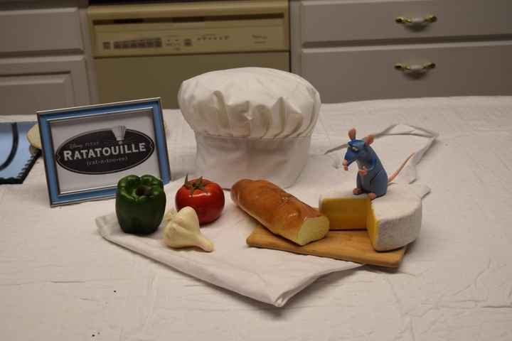 DIY Disney Centerpieces- finally done!