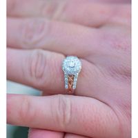 Brides of 2022! Show us your ring! - 1