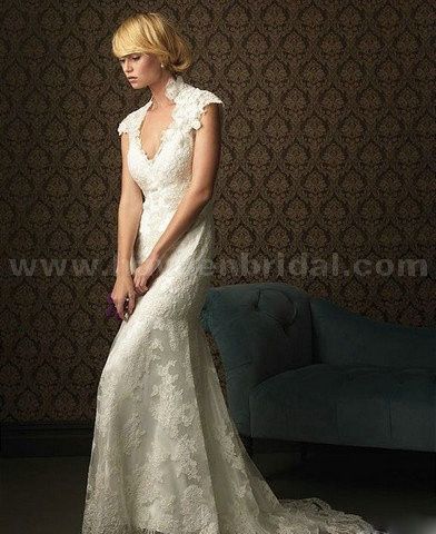 Let's see those dresses!