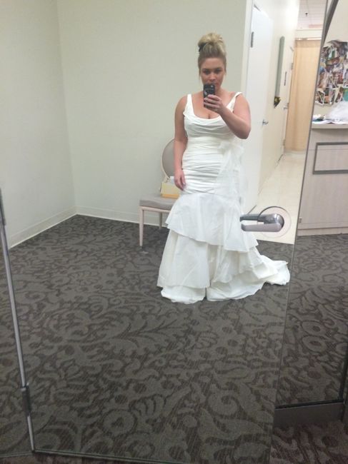 8 pounds down and my dress looks sooo much better!