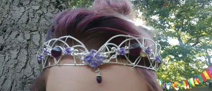 No veil for me, who else?