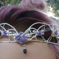 No veil for me, who else?