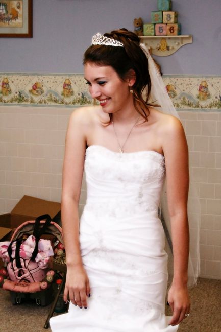 I HAVE MY PRO PICS!  *link to all of them added*