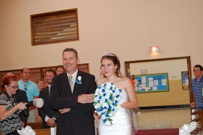 Been married for a week now :)  UPDATE!: Pictures!