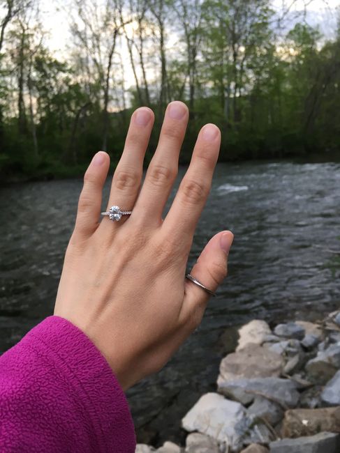 Moissanite vs. Diamond? 1