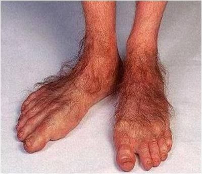 Show me your FEET! :) What shoes are you wearing?