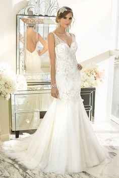 Wedding dess: Fantasy vs Reality