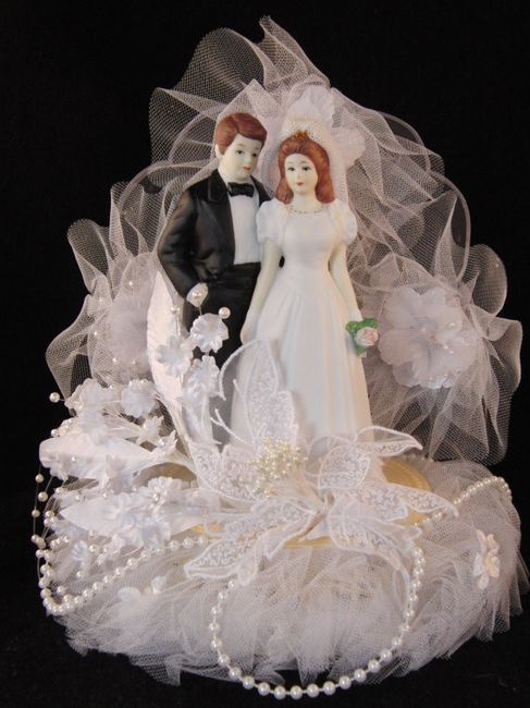 What does your cake topper look like?