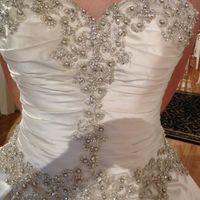 What's your favorite part of your wedding dress / suit?