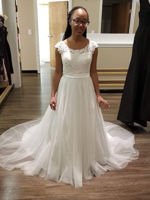 Short brides - Show me your ballgowns! 5