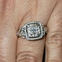 Brides of 2022! Show us your ring! - 1