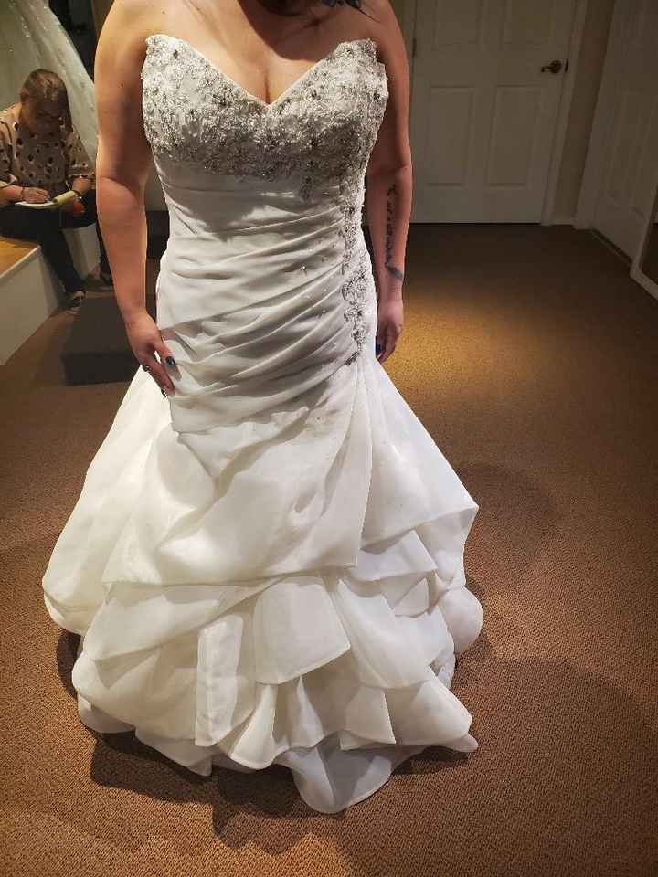 Short brides - show me your dresses! 2