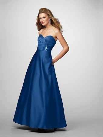 Bridesmaids!!!! {Post Pics Please!!}