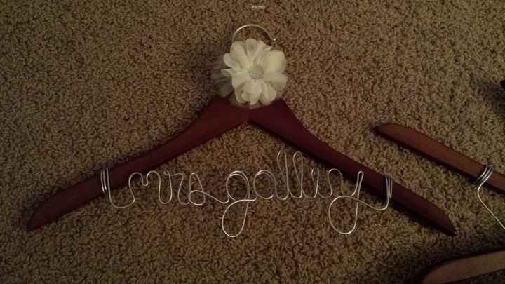 Hey Crafty Brides!