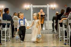 I wanna see your flower girl dresses!!