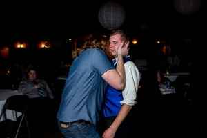 What is the craziest/worst thing that happened at your wedding?