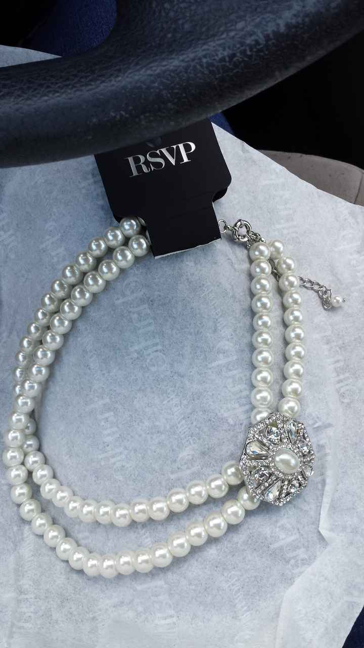 I found my wedding jewelry!
