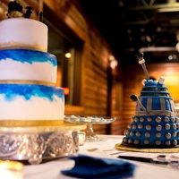 Cake cake cake . Show me your cake .