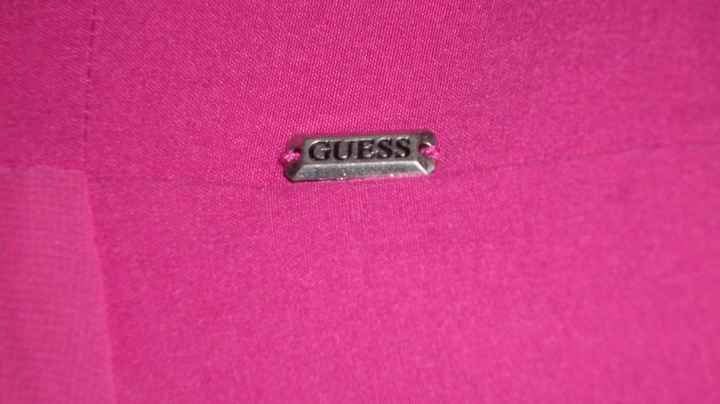 Paying it forward * Guess dress*