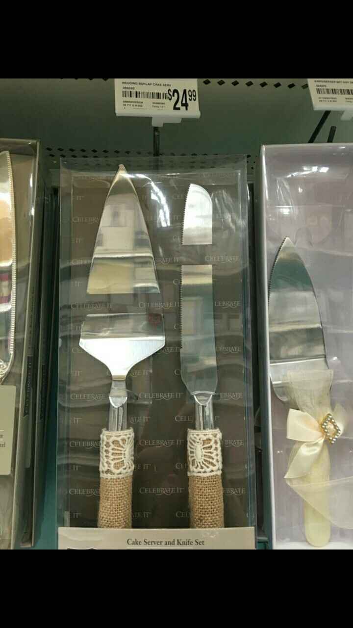 Show me your cake cutting set!