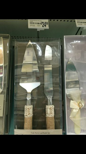 Show me your cake cutting set!