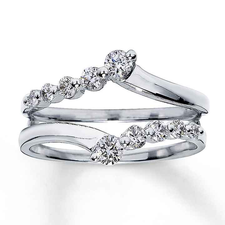 Who else has a marquise cut e-ring?