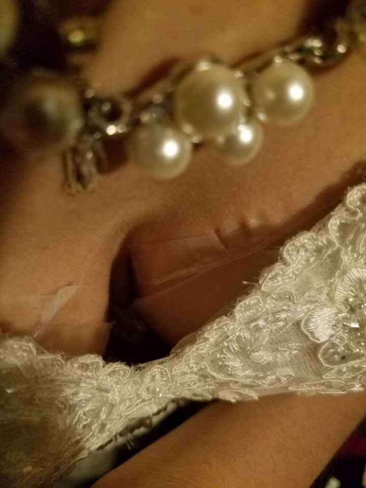 Need Help Asap! How do i fix the gap in my bust area?!?! - 1