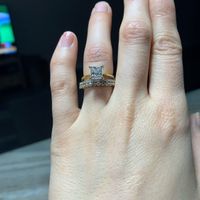 Show me your wedding bands! 😍 - 1