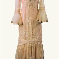 Help!!! Victorian Theme Wedding Ideas?